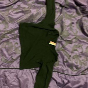 Long sleeve crop top